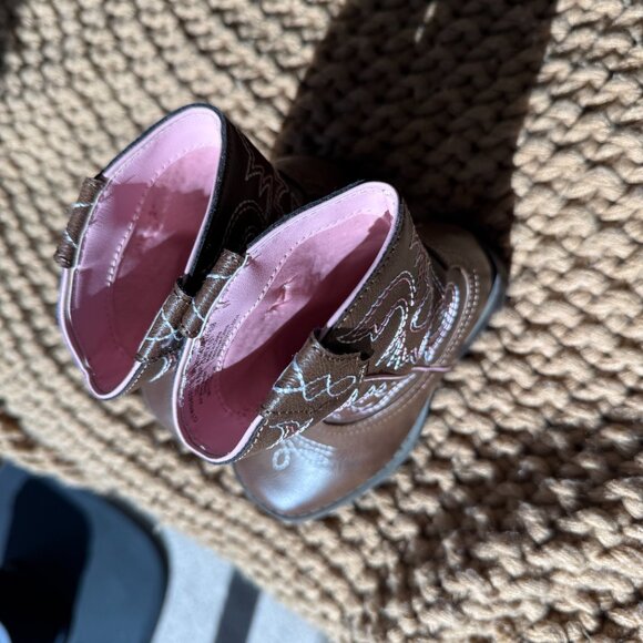 USA Size 8 Girl Cowboy Boots Little cowgirl Boots for the Farm or Costume - Picture 9 of 10